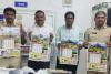ఖానాపురం, త్రీటౌన్ సీఐల చేతుల మీదుగా లోకల్ గైడ్ తెలంగాణ నూతన క్యాలెండర్ ఆవిష్కరణ