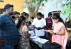 ఎస్ఐఆర్ ప్రక్రియ నోటీసులు, వివరాల నమోదు కార్యక్రమాన్ని స్వయంగా పరిశీలించారు.కలెక్టర్ స్నేహ శబరిష్
