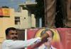 తెలంగాణ ప్రదాత కేసీఆర్‌కు పాలాభిషేకం