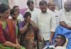 హకీంపేట్ బాధితుడిని మిషన్ హాస్పిటల్లో  పరామర్శించిన మాజీ మంత్రి సబితా ఇంద్రారెడ్డి 
