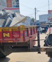 ఓవర్ లోడ్ వాహనాలతో పొంచి ఉన్న ప్రమాదం.