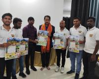 లోకల్ గైడ్ దినపత్రిక క్యాలెండర్ ను ఆవిష్కరించిన సినీ హీరో సుమన్ తల్వార్