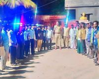 సీసీ కెమెరానే పోలీస్.చీమ చిటుక్కు మన్న పట్టేస్తారు.