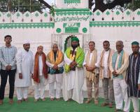 దాధిషా దర్గా ఉత్సవాల్లో పాల్గొన్న బిజెపి నేతలు .