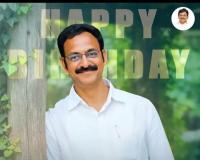 తుంబూరు దయాకర్ రెడ్డి పుట్టినరోజు సందర్భంగా కేకేసి ఆధ్వర్యంలో అల్పాహార వితరణ మరియు కేక్ కటింగ్.