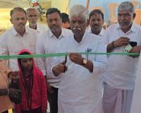 గూడు లేని ప్రతి నిరుపేదకు ఇందిరమ్మ ఇళ్లు అందిస్తాం  మార్కెట్  ఛైర్మన్ శివారెడ్డి