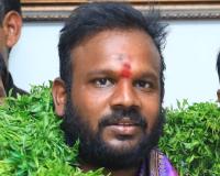 అందె మోహనుడికి  అన్నీ కలిసి వచ్చాయి..