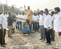 మహాశివరాత్రి సందర్భంగా అల్వాల గ్రామంలో బండలాగుడు పోటీలకు ఘన ప్రారంభం