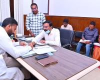 ఆర్డీవో కార్యాలయం ఆకస్మిక తనిఖీ.