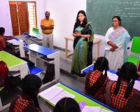 అదనపు తరగతి గదుల నిర్మాణ పనులు వేగంగా పూర్తి చేయాలి.