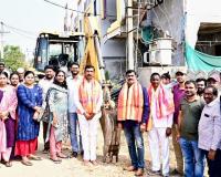 అమీన్పూర్ డివిజన్‌ చక్రపురి కాలనీలో మంచినీటి పైప్ లైన్ పనులకు శ్రీకారం.