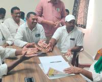 రైతుల కస్టర్జీతం రైతులకే దక్కాలి 