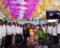 చిన్నారి పుట్టినరోజు వేడుకలలో బిఆర్ఎస్ ముఖ్య నాయకులు