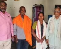 కౌన్సిలర్ కాకర్ల నారాయ ణమ్మ ను సన్మానించిన రిటైర్డ్ టీచర్