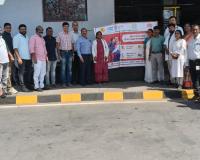 ఎయిర్ పోర్ట్ లో 300 పారిశుద్ధ్య సిబ్బందికి ఉచిత వైద్య పరీక్షలు 