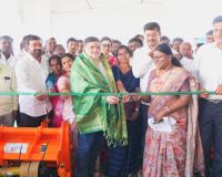 వ్యవసాయ యాంత్రికీకరణ పథకంలో రైతులకు పరికరాల పంపిణీ
