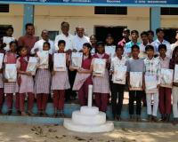 పరీక్షలను ఆనందంగా ప్రశాంతంగా రాయాలి .