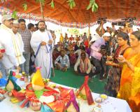 వెలుగుమట్ల భూదాన్ భూముల్లో ఇందిరమ్మ ఇళ్ళ 