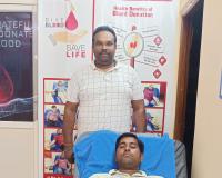 పాజిటివ్ రక్తాన్ని అందజేసిన ఏఐవైఎఫ్ జిల్లా సెక్రెటరీ ముదాం ప్రవీణ్