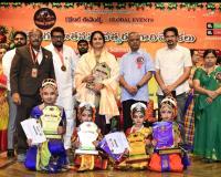 నృత్య ధ్వని కూచిపూడి అకాడమీ గురు శ్రీమతి స్వాతి రెడ్డి