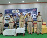 సురక్షితంగా గమ్యస్థానాలకు చేర్చడం ఆటో డ్రైవర్ల ప్రధాన బాధ్యత