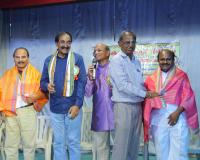 నాటక రచయితకు, నిర్వాహకులకు సన్మానం.