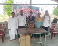 విద్యార్థుల భవిష్యత్తుకై ‘విద్యాసేవ’ – టేబుల్, కుర్చీల విరాళం