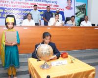 స్నేహ సంఘాల ఆధ్వర్యంలో మాక్ పార్లమెంట్ నిర్వహణ