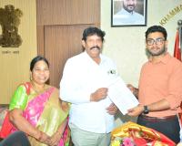 ఖమ్మం జిల్లా గ్రంథాలయ సంస్థకు రూ.2.00 కోట్ల గ్రంథాలయ