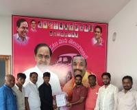 అత్యవసర వైద్యం కోసం ఎల్ఓసి మంజూరు  చేయించిన ఎమ్మెల్సీ నవీన్ రెడ్డి