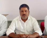 ఎమ్మెల్యేపై అనుచిత వ్యాఖ్యలు చేస్తే సహించం:  నోరు అదుపులో పెట్టుకోవాలి.