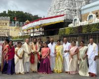 కుటుంబ సమేతంగా శ్రీవారిని దర్శించుకున్న ఎమ్మెల్యే మాలోత్ రాందాస్ నాయక్, సుడా చైర్మన్ దుర్గాప్రసాద్