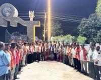 మధుసూదన్ రెడ్డి చొరవతో హైమాస్ట్ లైట్లు