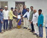 ఆశ్రఫ్ అలీకి రూ.2 లక్షల ఎల్ఓసి  అందజేసిన ఎమ్మెల్సీ నవీన్ రెడ్డి