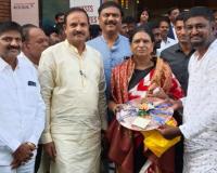 ఎంపీ అరుణ ను కలిసిన మైనార్టీ మోచ్చ రాష్ట్ర ఉపాధ్యక్షుడు మహబూబ్ అలీ