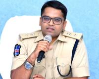 ప్రజలు గొలుసు కట్టు వ్యాపారాల జోలికి వెళ్ళ వద్దు