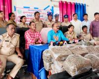 తాండూర్‌లో 52.8 కిలోల గంజాయి పట్టివేత.