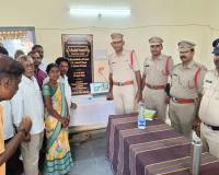 కాన్గల్ గ్రామంలో సీసీ కెమెరాలు ప్రారంభించిన సీఐ లతీఫ్