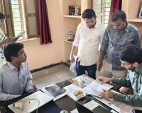 భీమ్‌గల్‌ తహశీల్దార్ కార్యాలయంలో సబ్‌కలెక్టర్ తనిఖీలు