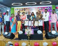 ఇంటర్నేషనల్ ఐదు రికార్డులు సాధించిన 