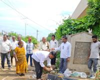 పేరుపల్లికి అభివృద్ధి బాటలు.. ఎంపీ నిధులతో సీసీ రోడ్డు