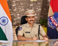 నిజామాబాద్ పోలీస్ కమిషనరేట్ ఆధ్వర్యంలో పోలీస్  కానిస్టేబుల్ / సబ్ - ఇన్స్పెక్టర్ పోస్టులకు ఉచిత శిక్షణ