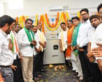 రాష్ట్రం లో అన్ని ప్రాంతాలను సమానాభివృద్ది పథంలో  నడిపిస్తోన్నాం.
