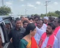 రైతుల భూములు కోల్పోయిన కుటుంబాలకు ఉపాధి అవకాశాలు కల్పించాలి 