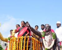 రాజీవ్ గాంధీ సేవలు దేశానికి చిరస్మరణీయం