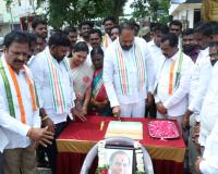 స్వర్గీయ మాజీ ప్రధాని రాజీవ్ గాంధీ గారికి ఘన నివాళులు 
