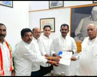 ప్రణాళిక బోర్డు వైస్ చైర్ మేన్ చిన్నారెడ్డి పై మల్లి కార్జున్ ఖర్గే కి ఫిర్యాదు .