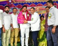 విద్యతోనే ఉజ్వల భవిష్యత్.