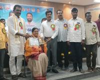 విద్యార్థుల భవిష్యత్తును తీర్చిదిద్దేది ఉపాధ్యాయులే.