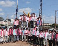 బీఆర్ఎస్ హయాంలో పల్లె ప్రగతితో అభివృద్ధి.. మాజీ ఎమ్మెల్యే అంజయ్య యాదవ్